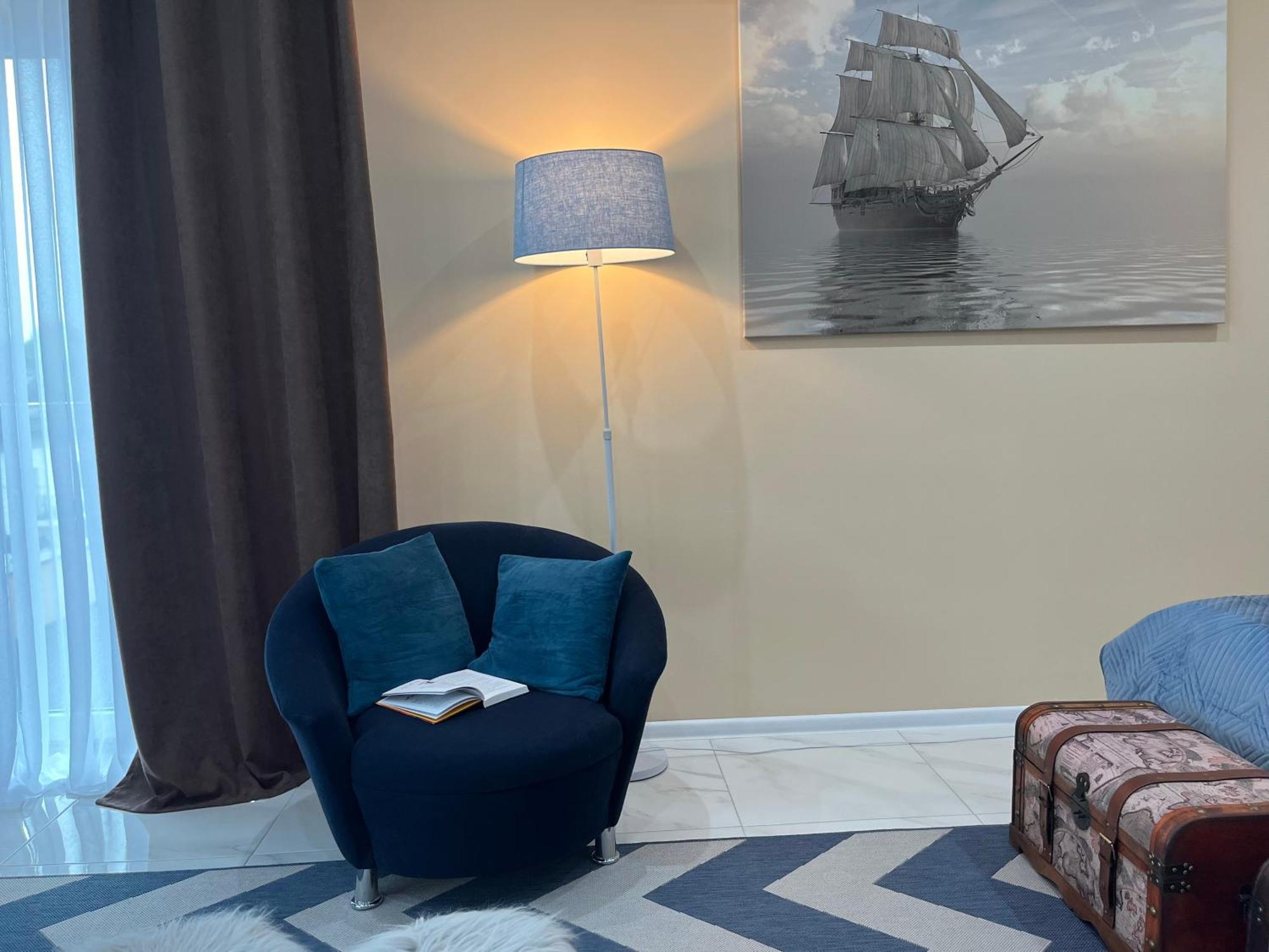 Apartament Dwunastka ミエルノ エクステリア 写真