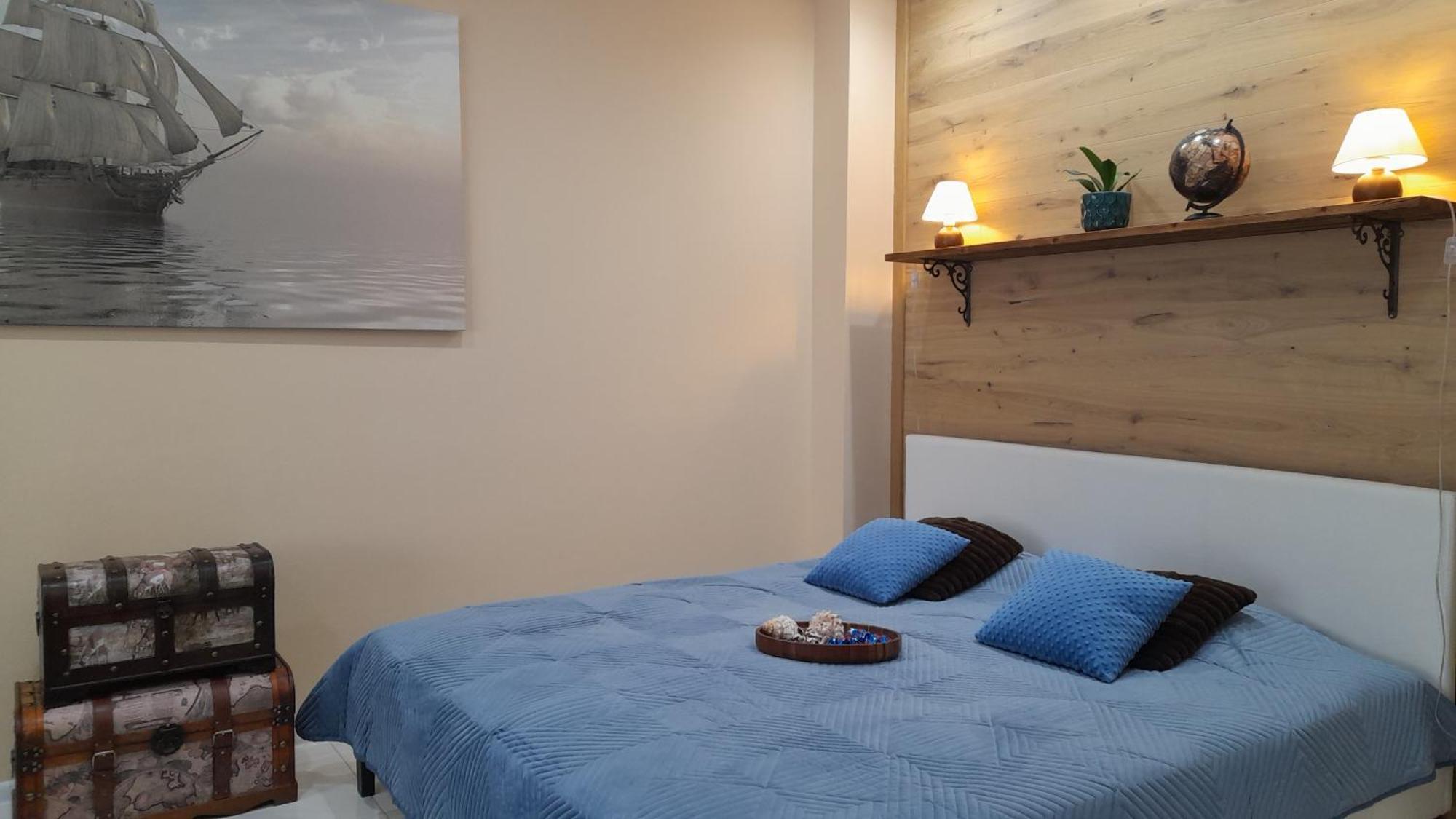 Apartament Dwunastka ミエルノ エクステリア 写真