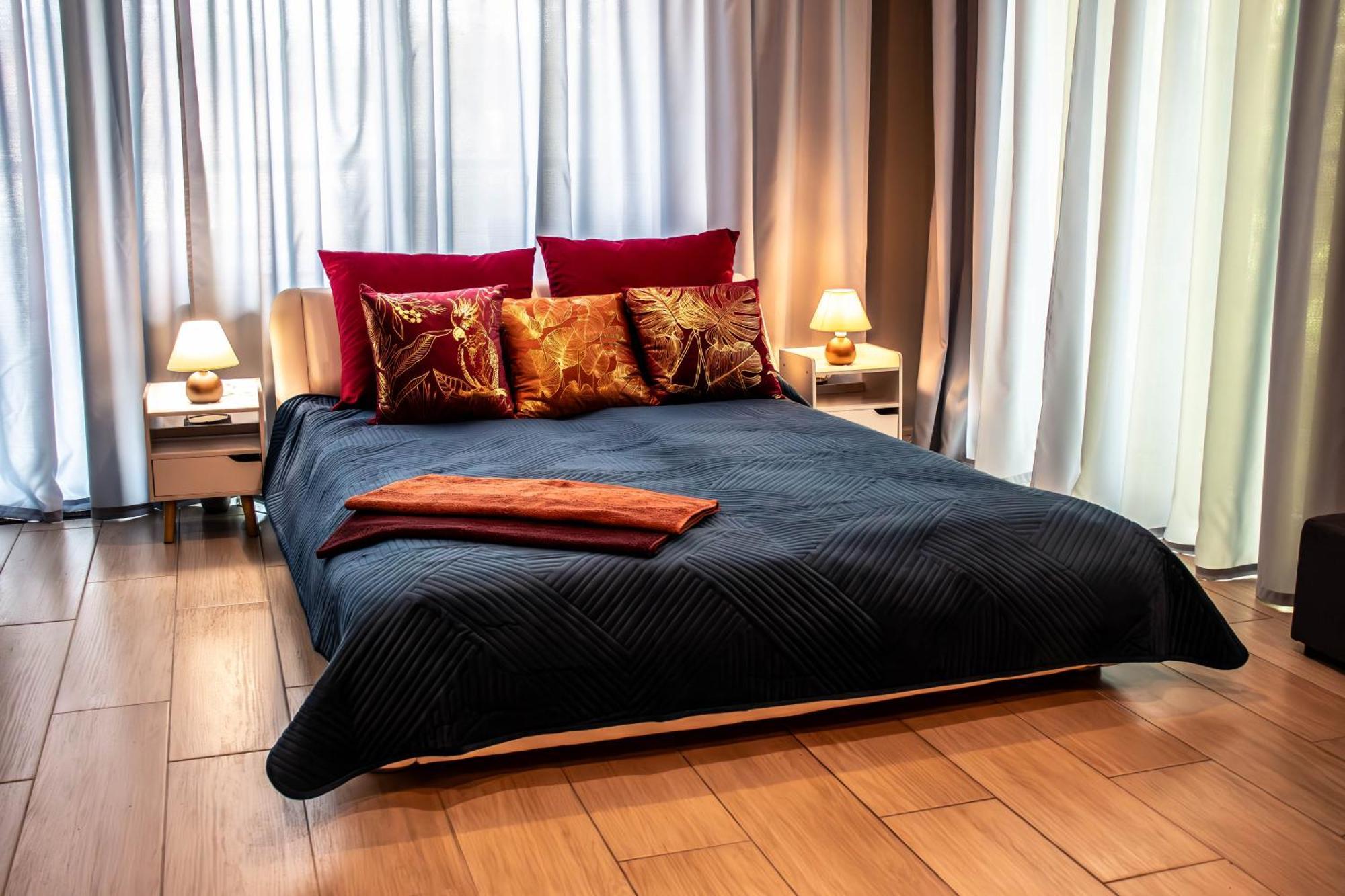 Apartament Dwunastka ミエルノ エクステリア 写真